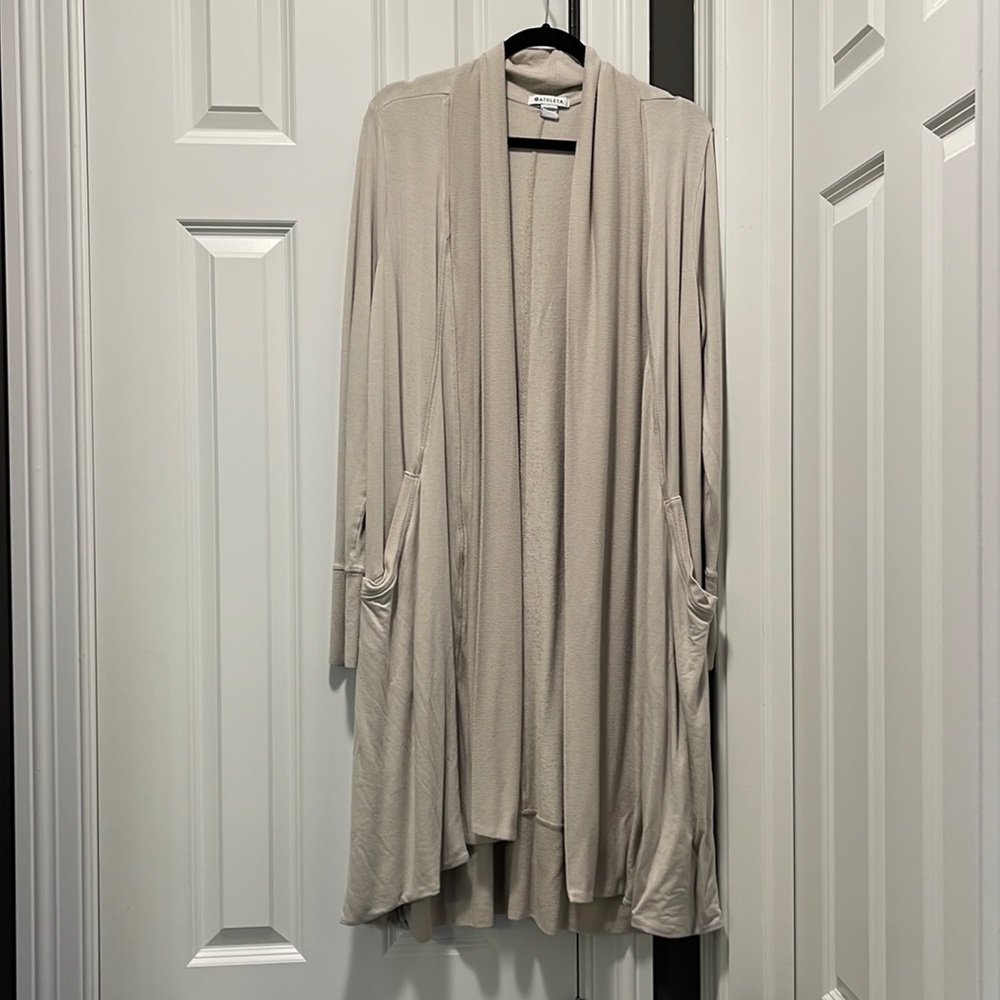 Athleta Pranayama Long Wrap in Abalone Gray (more beige) SZ L